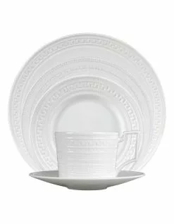 Wedgwood Intaglio 5pc Place Set