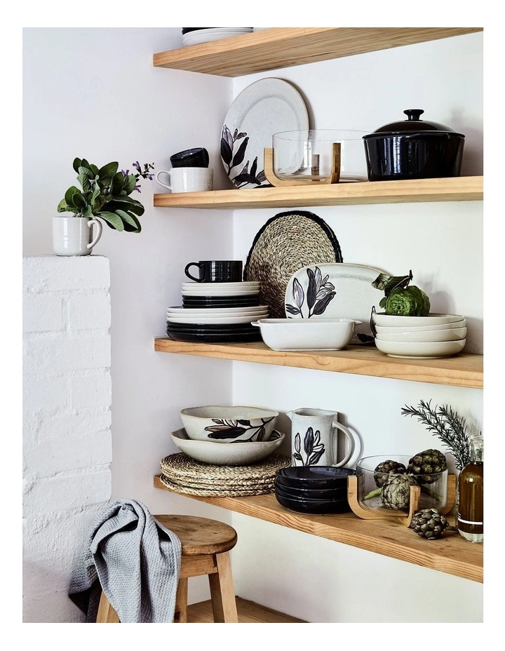 Australian House & Garden Esperance 27.5cm Dinner Plate Cream 1 Australian House & Garden Esperance 27.5cm Dinner Plate Cream