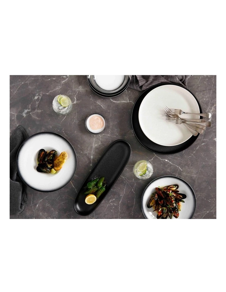 Maxwell & Williams Caviar 28cm Show Plate Granite 2 Maxwell & Williams Caviar 28cm Show Plate Granite - Image 2