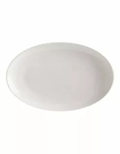 Maxwell & Williams White Basics 25x16cm Oval Plate