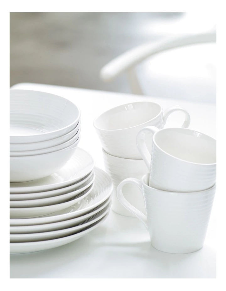 Royal Doulton Gordon Ramsay Maze 16pc Dining Set White 2 Royal Doulton Gordon Ramsay Maze 16pc Dining Set White - Image 2