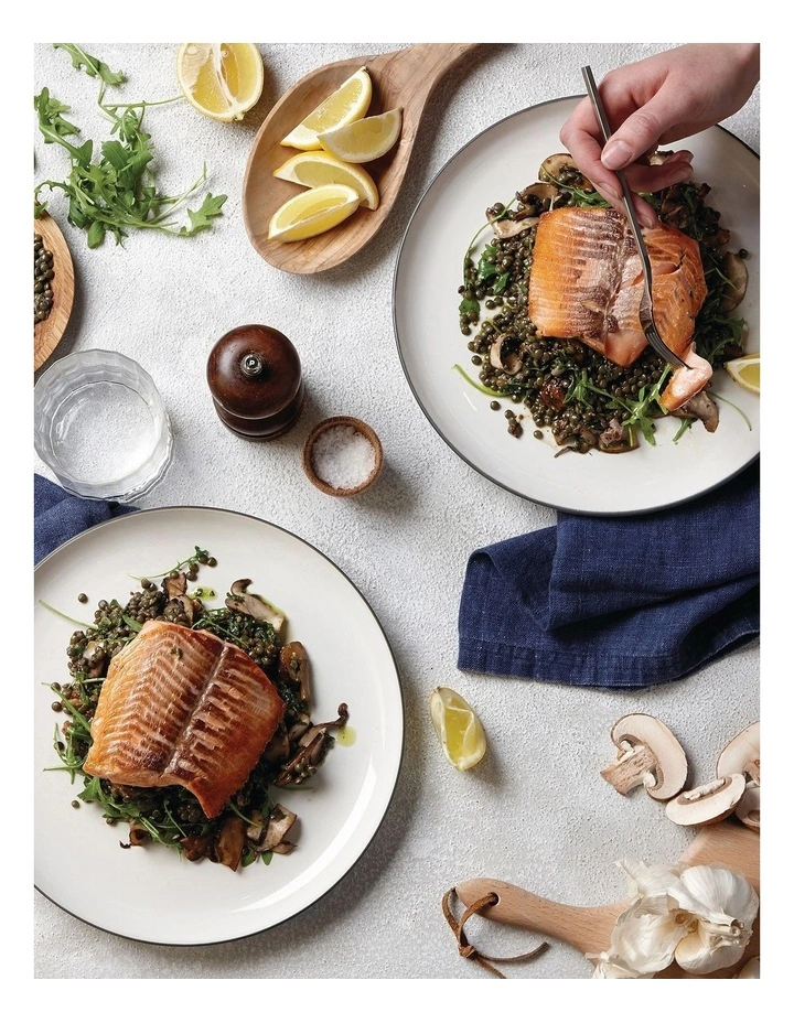 Royal Doulton Gordon Ramsay Bread Street 16pc Set White 2 Royal Doulton Gordon Ramsay Bread Street 16pc Set White - Image 2