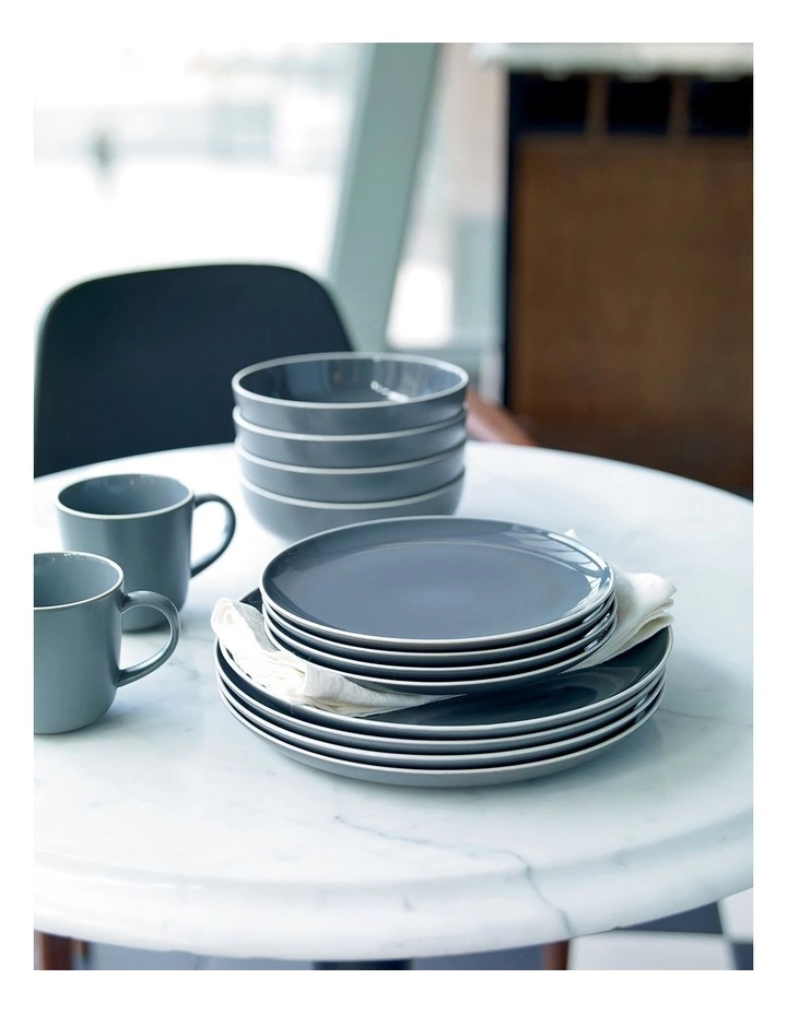 Royal Doulton Gordon Ramsay Bread Street 16pc Dining Set Slate 2 Royal Doulton Gordon Ramsay Bread Street 16pc Dining Set Slate - Image 2