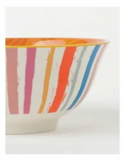 Vue Sunnyland Large Bowl 6 Vue Sunnyland Large Bowl -Dining Shop 826751710 3 720x928