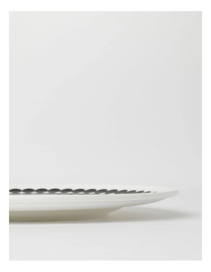 Vue Studio Dinner Plate Black/White 3 Vue Studio Dinner Plate Black/White - Image 3