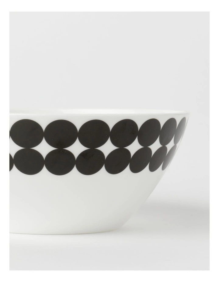 Vue Studio Cereal Bowl Black/White 3 Vue Studio Cereal Bowl Black/White - Image 3