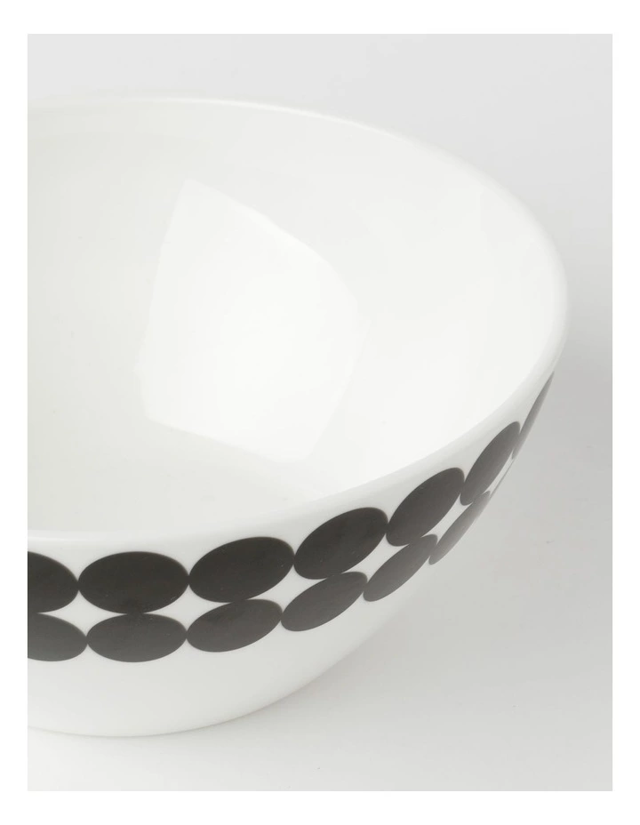 Vue Studio Cereal Bowl Black/White 4 Vue Studio Cereal Bowl Black/White - Image 4