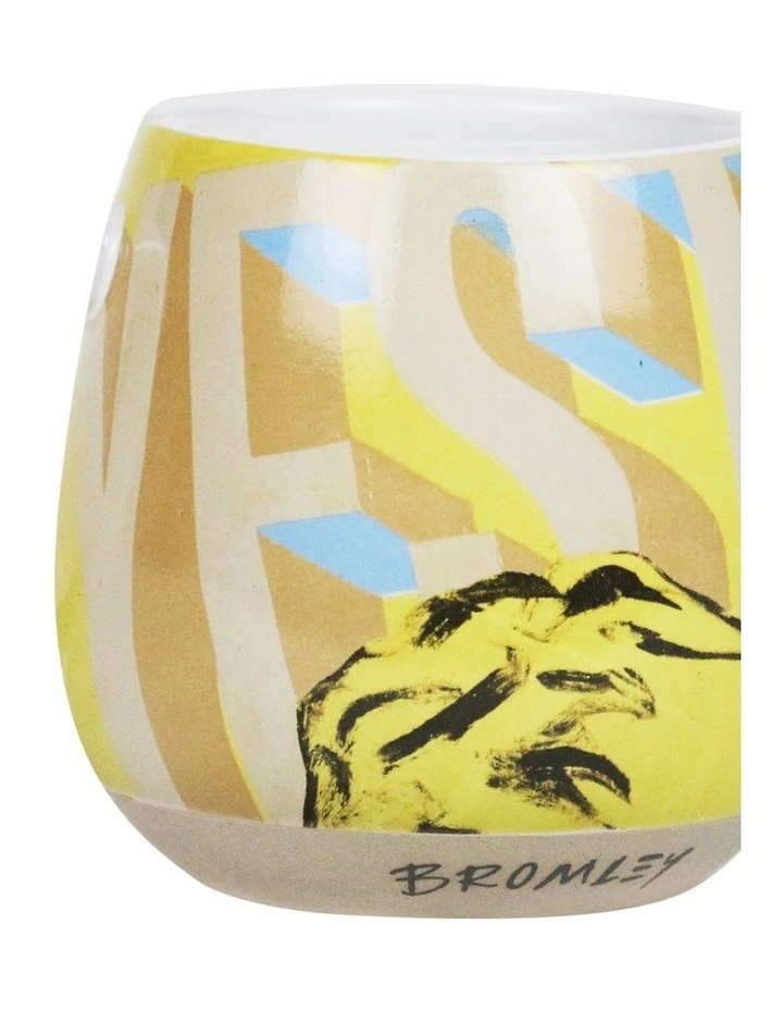 Robert Gordon X Bromley Hug Me Mug Xl - Only Yesterday 2 Robert Gordon X Bromley Hug Me Mug Xl - Only Yesterday - Image 2