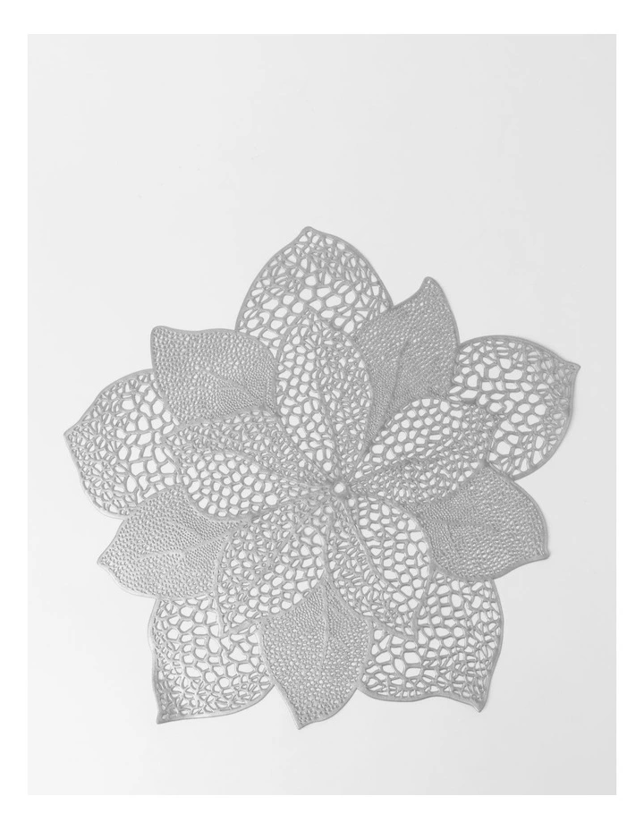 Heritage Poinsettia Placemat Set Of 4 - Silver 1 Heritage Poinsettia Placemat Set Of 4 - Silver