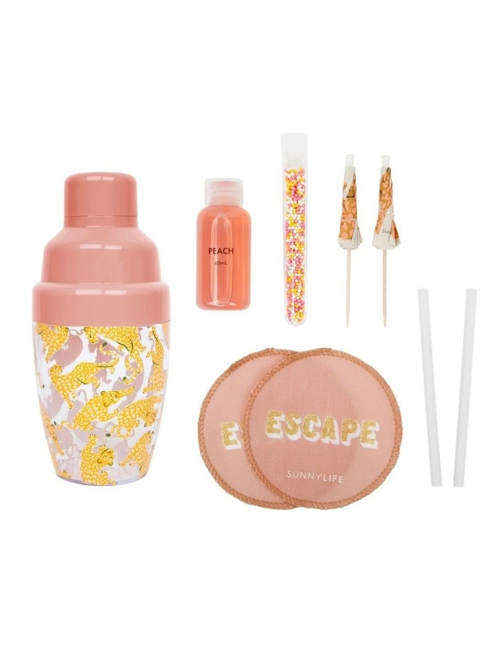 Sunnylife Carry On Cocktail Kit COTW 2 Sunnylife Carry On Cocktail Kit COTW - Image 2